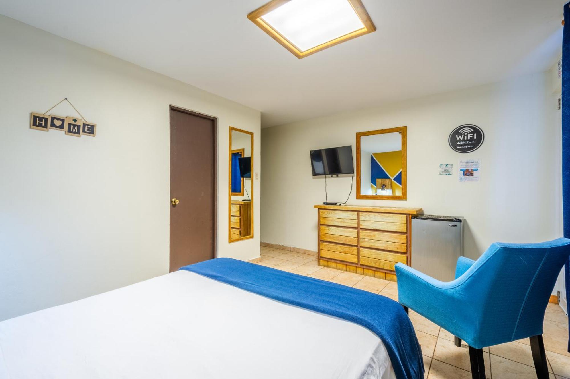 West Coast Inn'S โบเคโรน ภายนอก รูปภาพ