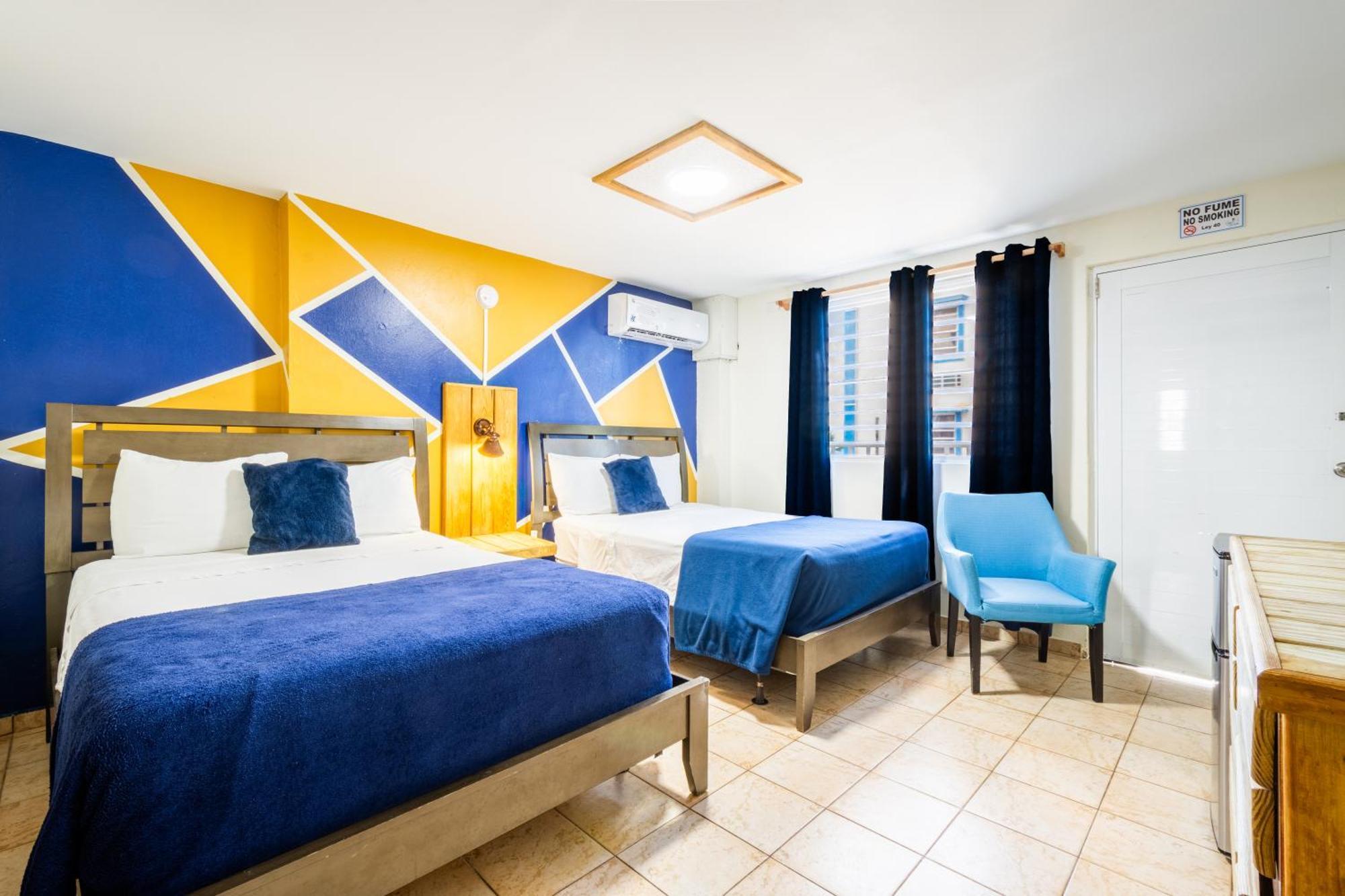 West Coast Inn'S โบเคโรน ภายนอก รูปภาพ
