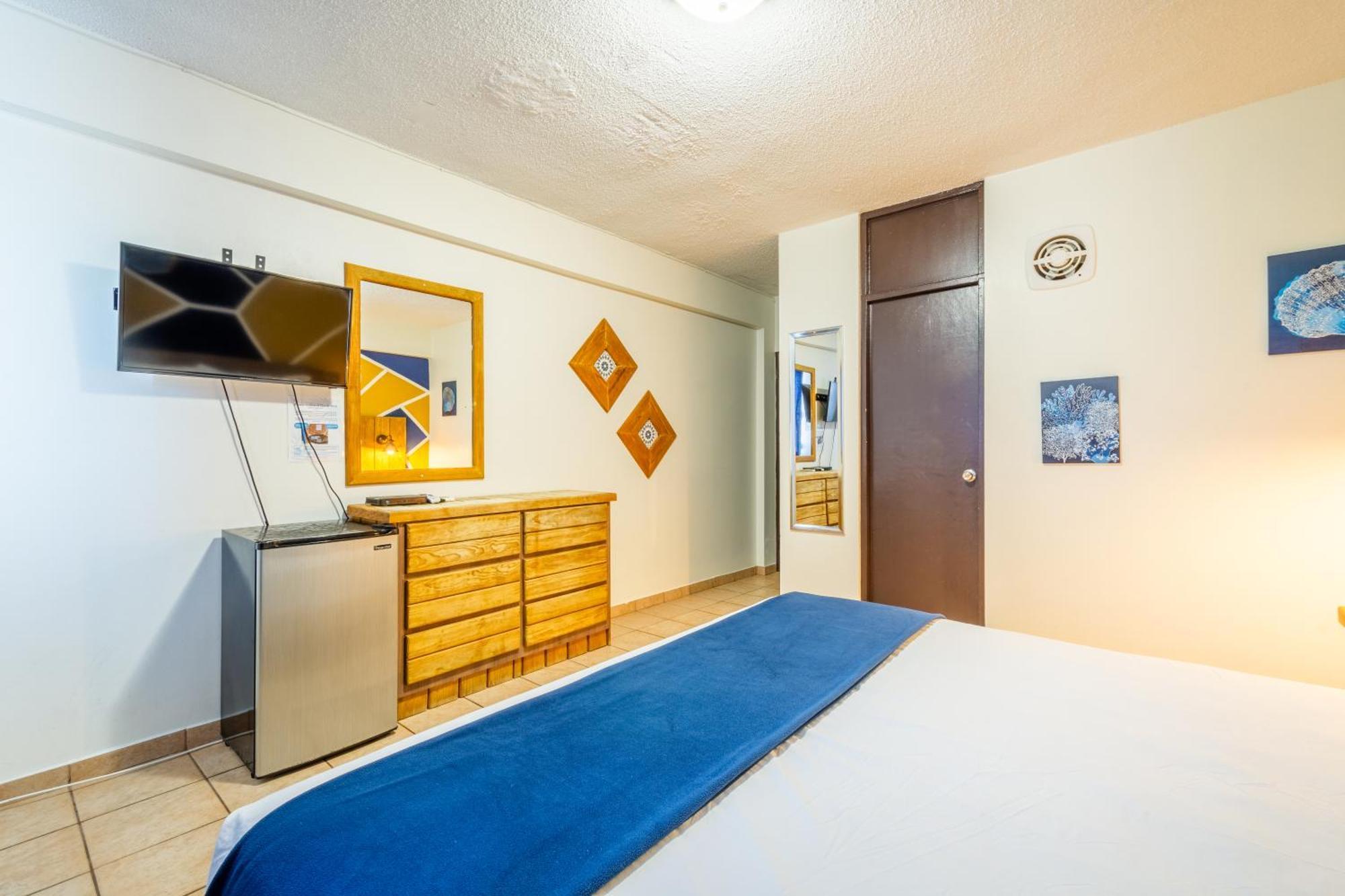 West Coast Inn'S โบเคโรน ภายนอก รูปภาพ